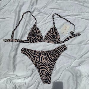NWT Aurelle “Steph” Swimsuit Set - Small